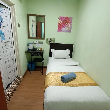 קוטה בארו Hotel Zamburger Nur Ramadhan - Previously G Home Hotel מראה חיצוני תמונה