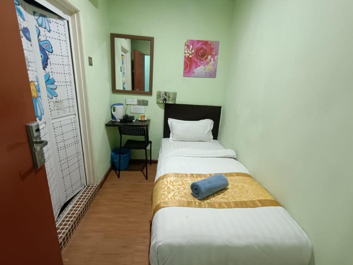קוטה בארו Hotel Zamburger Nur Ramadhan - Previously G Home Hotel מראה חיצוני תמונה